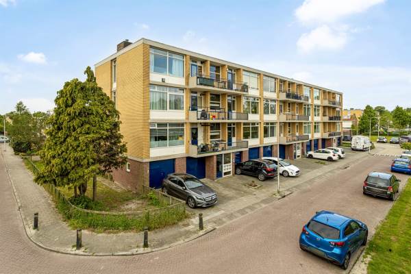 Woning Ambachtshof 71 Bodegraven