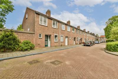 Woning Manna de Wijs-Moutonhof 12 Amsterdam