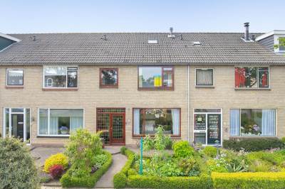 Woning Wiardi Beckmanstraat 6 Oud-Beijerland