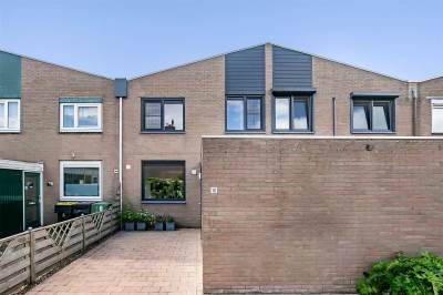 Woning Bizetstraat 18 Numansdorp