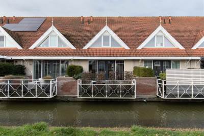 Woning Achtererf 31 Tholen