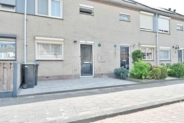 Woning Lizzy Ansinghstraat 35 Spijkenisse