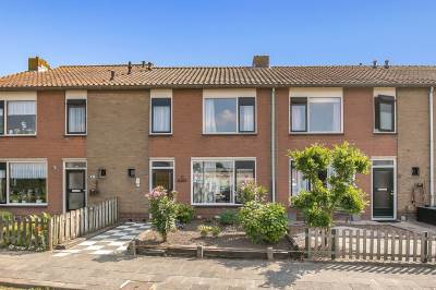 Woning Ridder van Dorplaan 10 Zuid-Beijerland