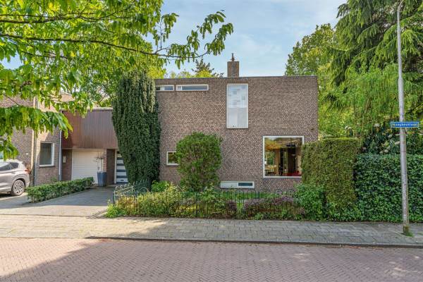 Woning Haagbeuklaan 15 Amstelveen