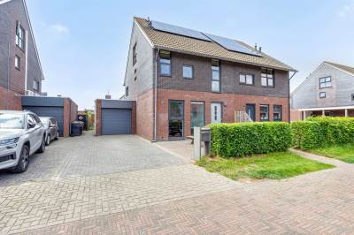 Woning Carel Willinklaan 16 Veendam