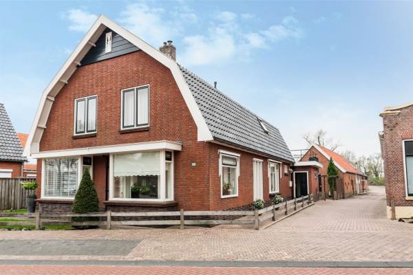 Woning Oosteinde 122 Vriezenveen