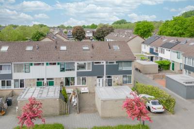 Woning Theo van Doesburgplantsoen 9 Meppel