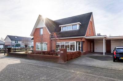 Woning J.H. Derksenstraat 11 Meteren