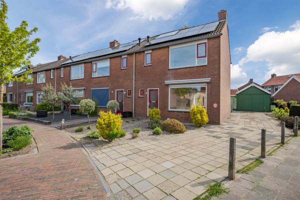 Woning Birkenhof 15 Nijkerkerveen