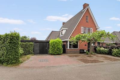 Woning Jaspisdreef 1 Emmen