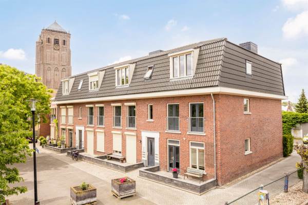Woning Pastoor de Vochtplein 24 Sambeek