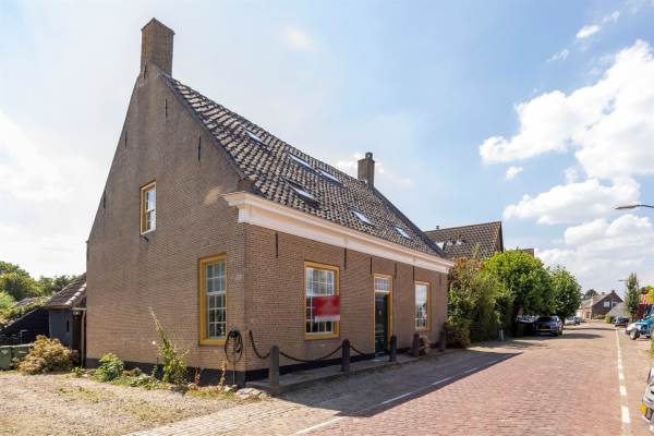 Woning Kerkstraat 5 Lage Zwaluwe