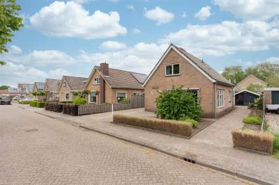 Woning Burg.Hoekstrastraat 8 Nieuwleusen