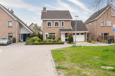 Woning Hoefblad 12 Kampen