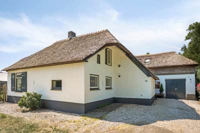 Woning Bredestraat 10 Meteren