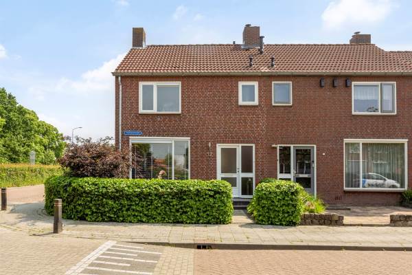 Woning Vianenstraat 12 Zevenbergen