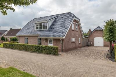 Woning Hoefstraat 43 Genderen