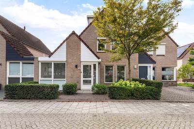 Woning Marga Klompéstraat 31 Waalwijk