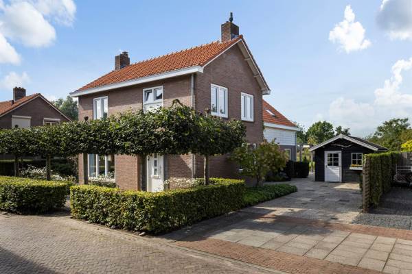 Woning Middenstraat 2 Beesd