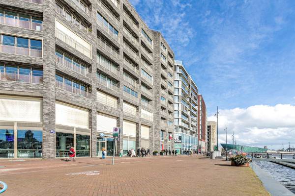 Woning Oosterdokskade 49 Amsterdam