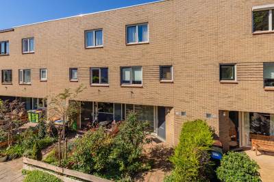 Woning J. Paxtonstraat 33 Velserbroek