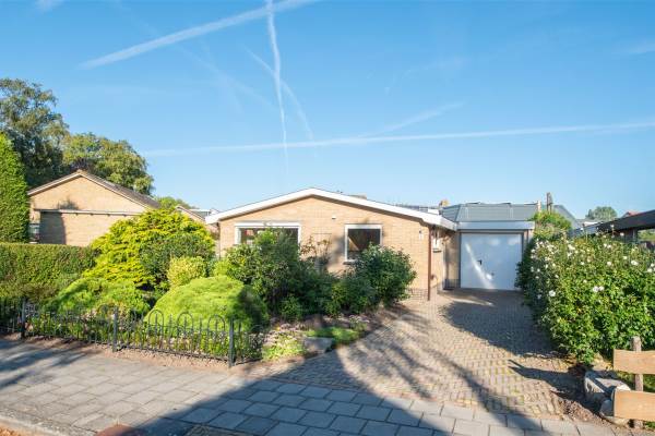 Woning Pastoor van Haasterstraat 5 Ursem (Gem. Koggenland)