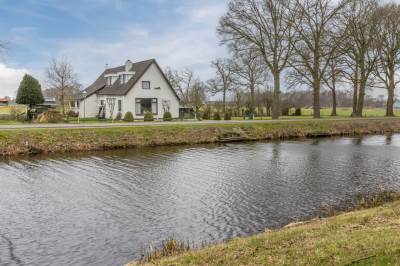 Woning Kanaal W.Z. 68 Tiendeveen (Gem. Hoogeveen)