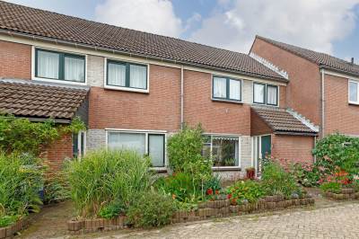 Woning Cannenburg 4 Heemskerk