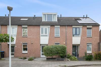 Woning Griegplantsoen 45 Barendrecht