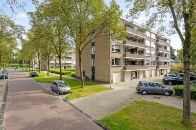 Woning J.J. van Deinselaan 338 Enschede