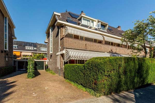 Woning Larikslaan 183 Rotterdam