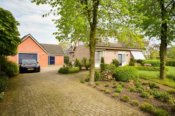 Woning Hoofdweg 59 Steenbergen (DR)