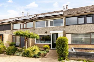Woning Barend van der Veenwei 60 Leeuwarden