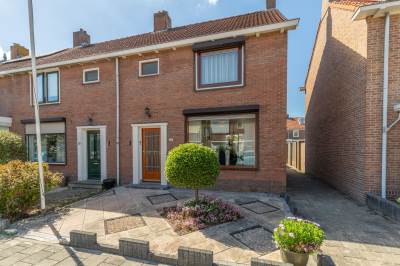 Woning Nicolaas Beetsstraat 18 Sliedrecht