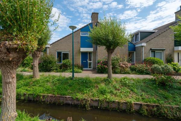 Woning Annie M.G. Schmidtlaan 38 Oegstgeest