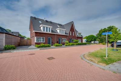 Woning President Van Rijenlaan 1B Hoeven