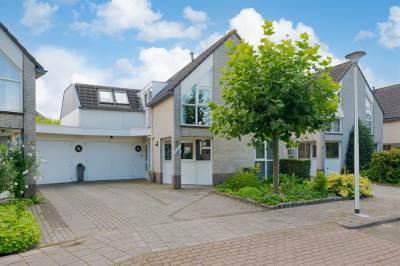 Woning Van Leeuwenhoeklaan 22 Zwolle