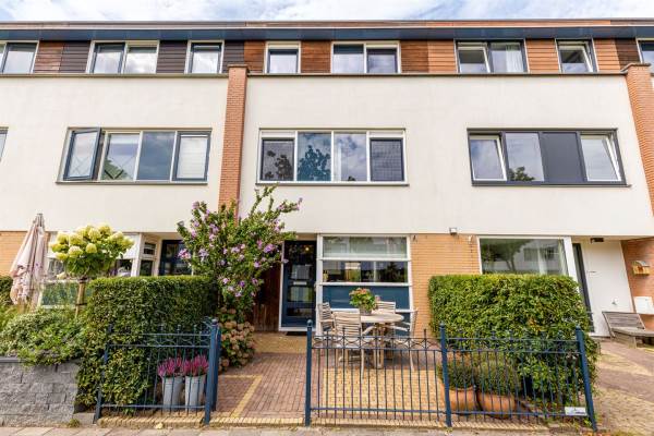 Woning Plevierstraat 56 Maassluis