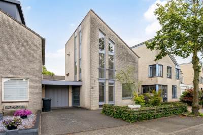 Woning Lotusberg 27 Roosendaal