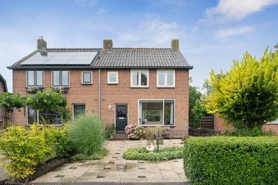 Woning Noordeinde 82a Aarlanderveen