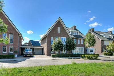 Woning IJzertijd 73 Oosterhout (NB)