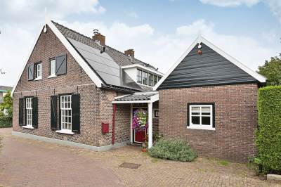 Woning Vletstraat 8 - 10 Huizen