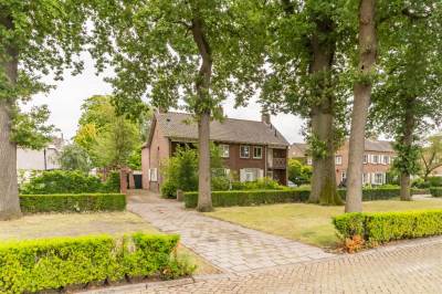 Woning Dr. Mollerlaan 1 Waalwijk
