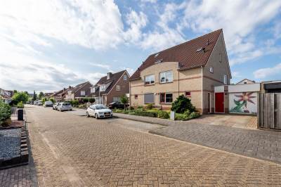 Woning Vogelwikke 21 Tiel