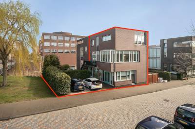 Woning Zwanebloemlaan 1 Amsterdam