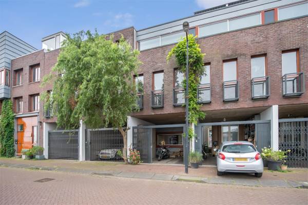 Woning Ertskade 65 Amsterdam