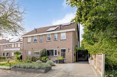 Woning Johan Buziaustraat 157 Hengelo (OV)