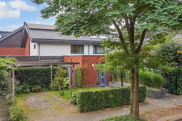 Woning Dr. Van der Hoevenlaan 4 Den Dolder