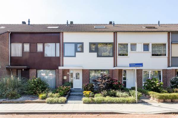 Woning Kasteel Hillenraedtstraat 137 Roermond