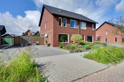 Woning Burg. Weimalaan 28 Nijeveen